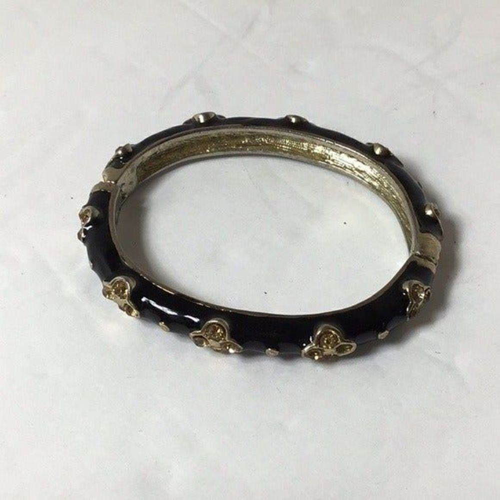 Bracelet Black Enamel Hinged Bangle